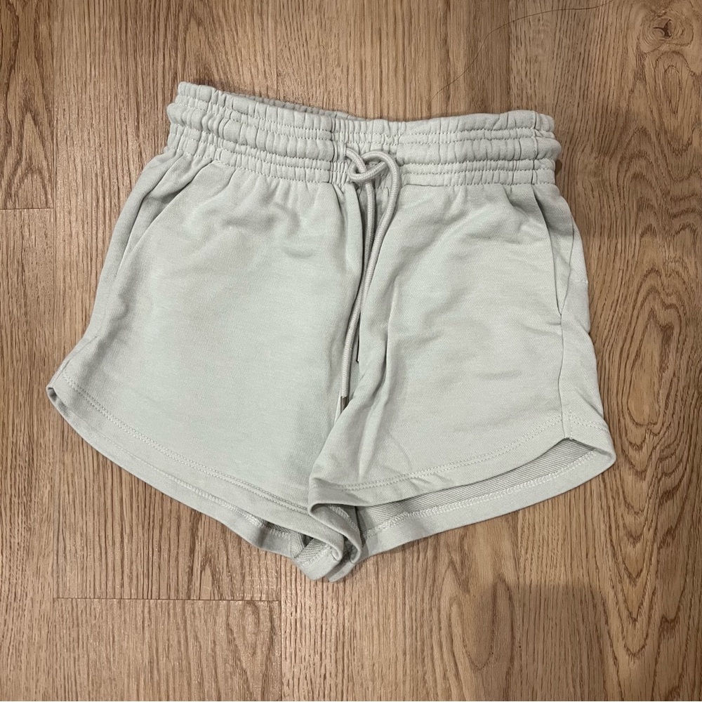H&M Light Gray SweatShorts